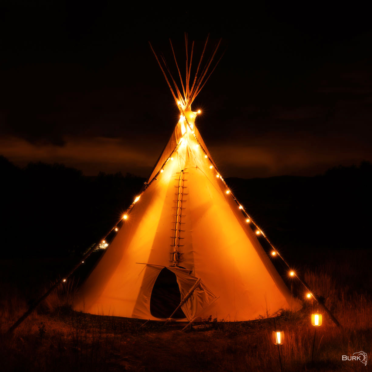 Tipi Dreams Zzz Tipi at night